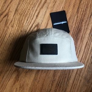 The hundreds 5 panel